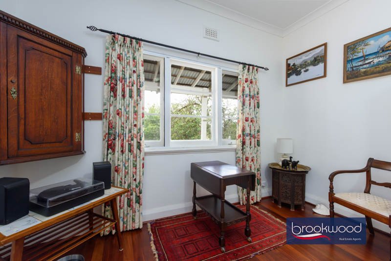 109 Refractory Road, photo 10