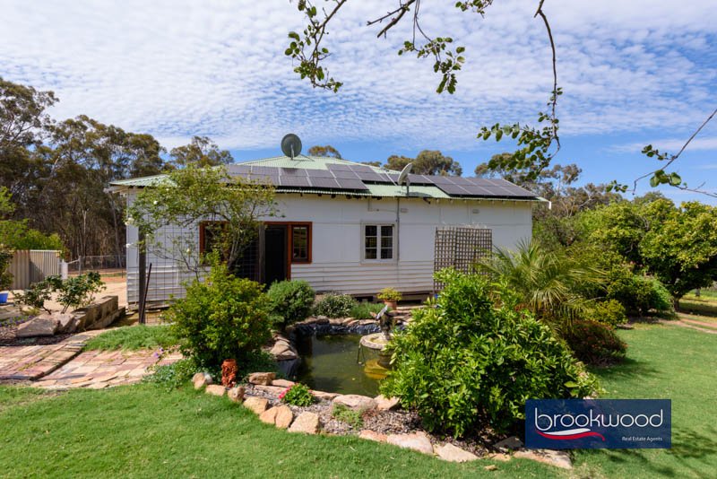 109 Refractory Road, photo 17