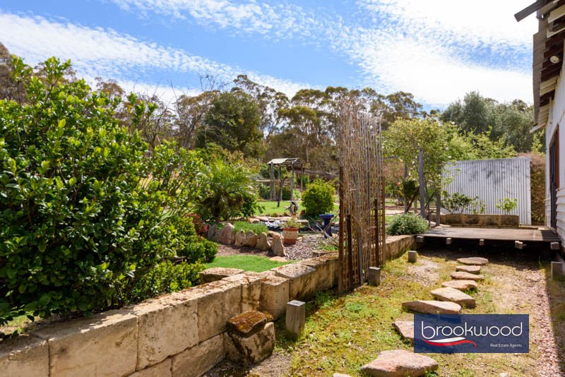 109 Refractory Road, photo 19