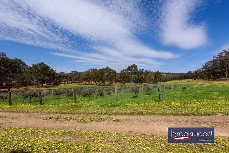 109 Refractory Road, photo 28